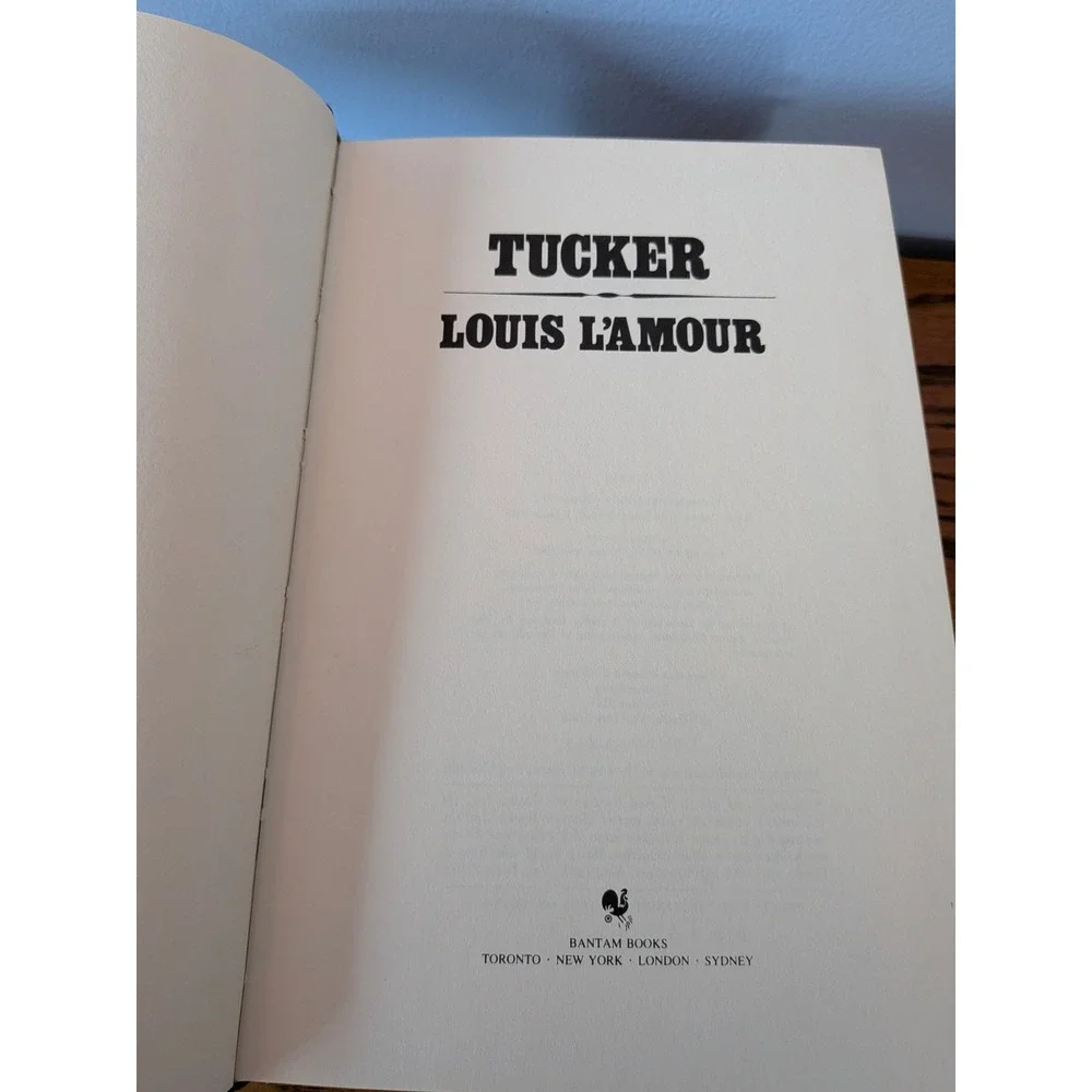 Bantam Books louis none gold